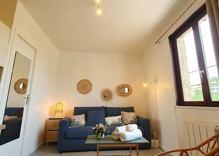 Chaleureux Proche Metro B Apartmán Pierre-Bénite